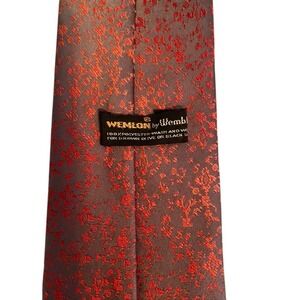 Wembley Wemlon Vintage Mens Tie Orange Red Textured Brocade Pattern Wide 4 Inch
